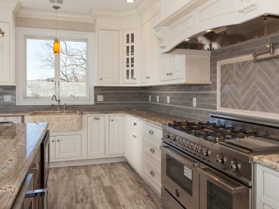 Decorative-interiors-kitchen-room-feature
